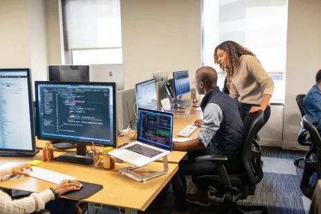 Glint AI Employee Engage (Copilot in Viva Glint)