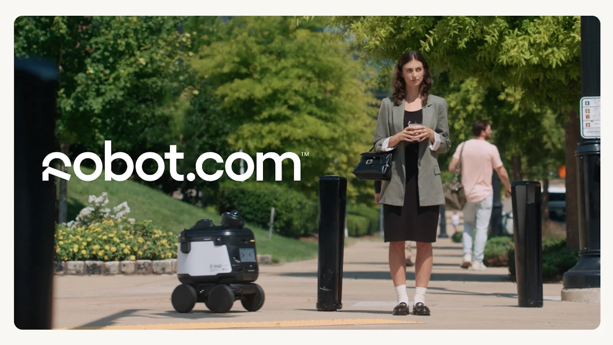 Kiwibot AI Delivery